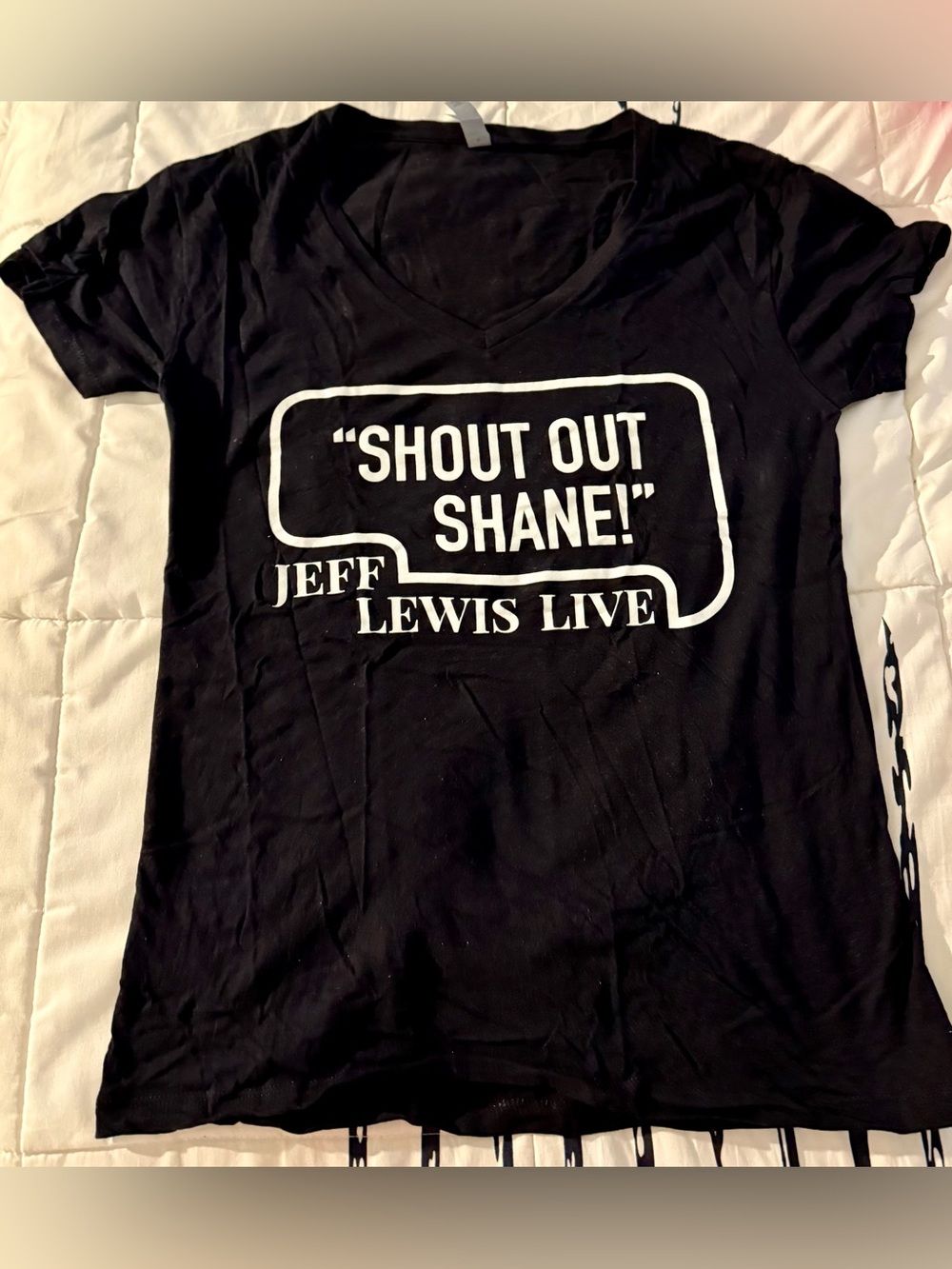 “Shout Out Shane” Jeff Lewis Live Black V-Neck Tee; OG Design; Medium